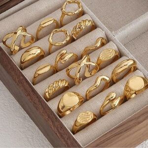 Set of Gold Tone Rings